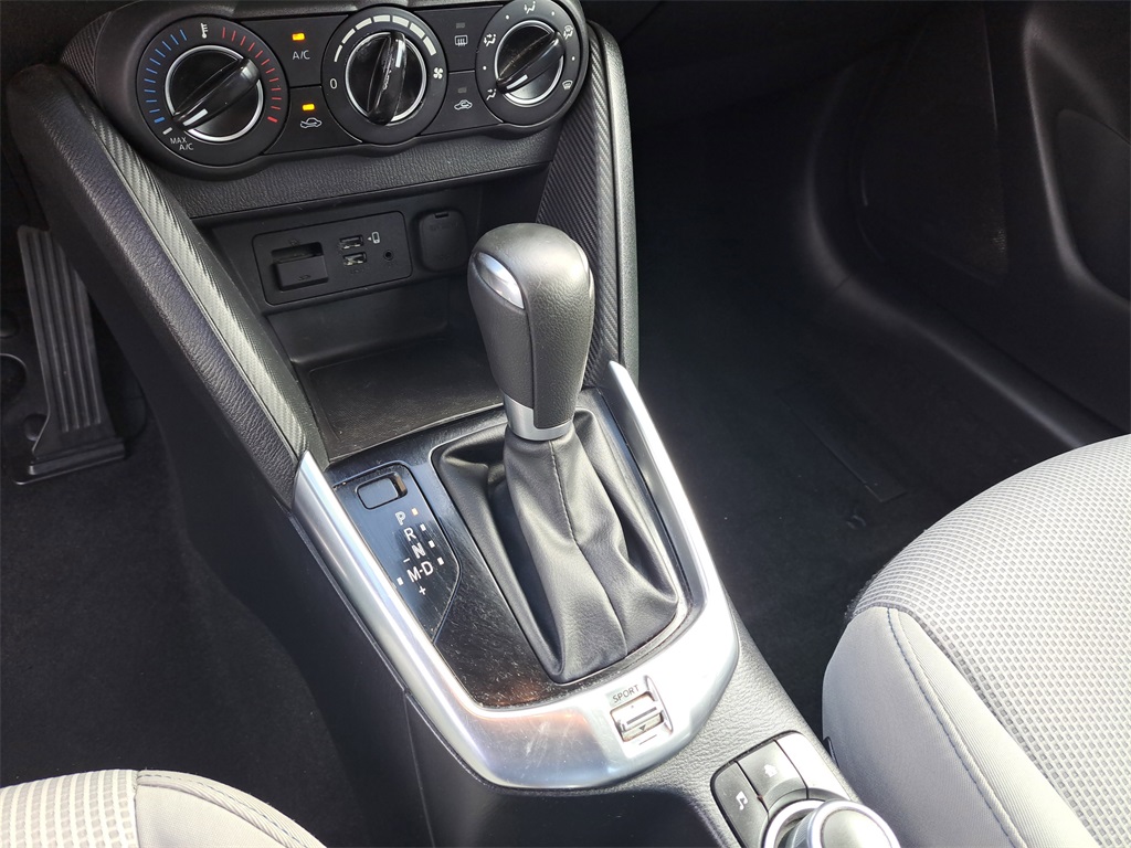 Vehicle image 22 of 23