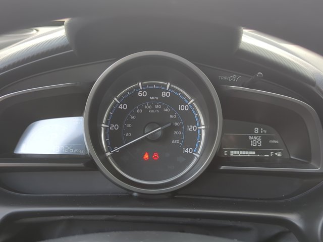 Vehicle image 18 of 30