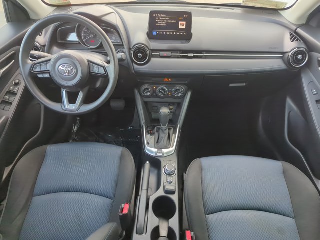 Vehicle image 28 of 30