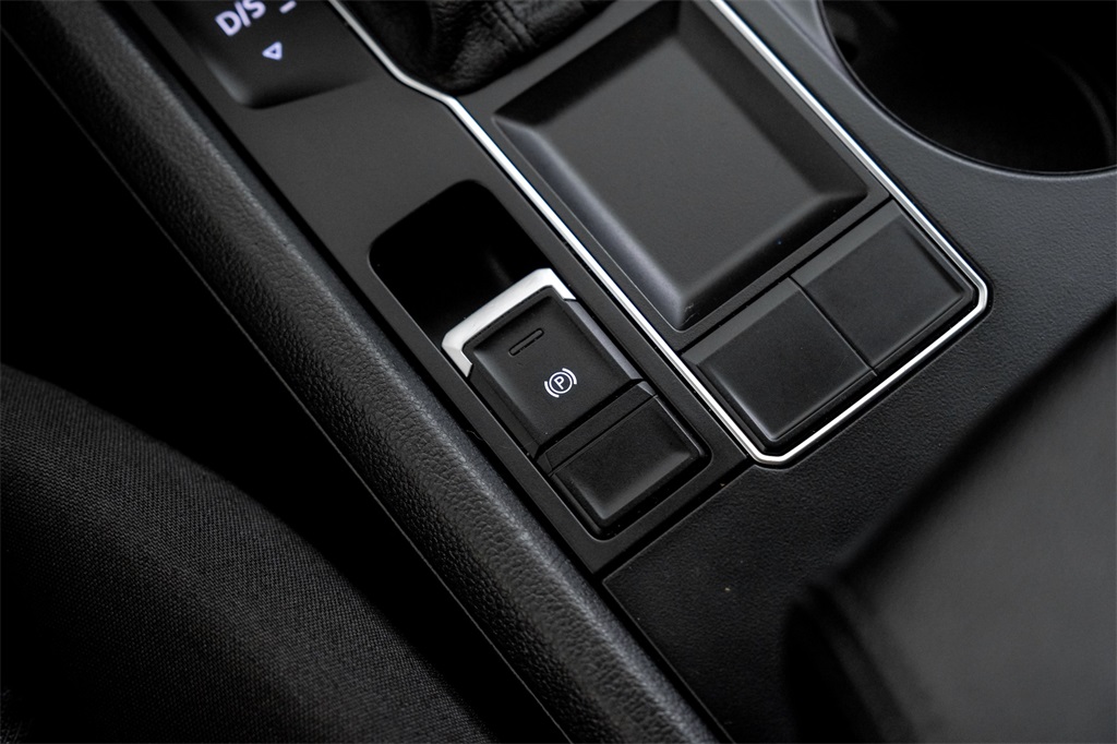 2020 Volkswagen Atlas 2.0T S Image 25 of 61