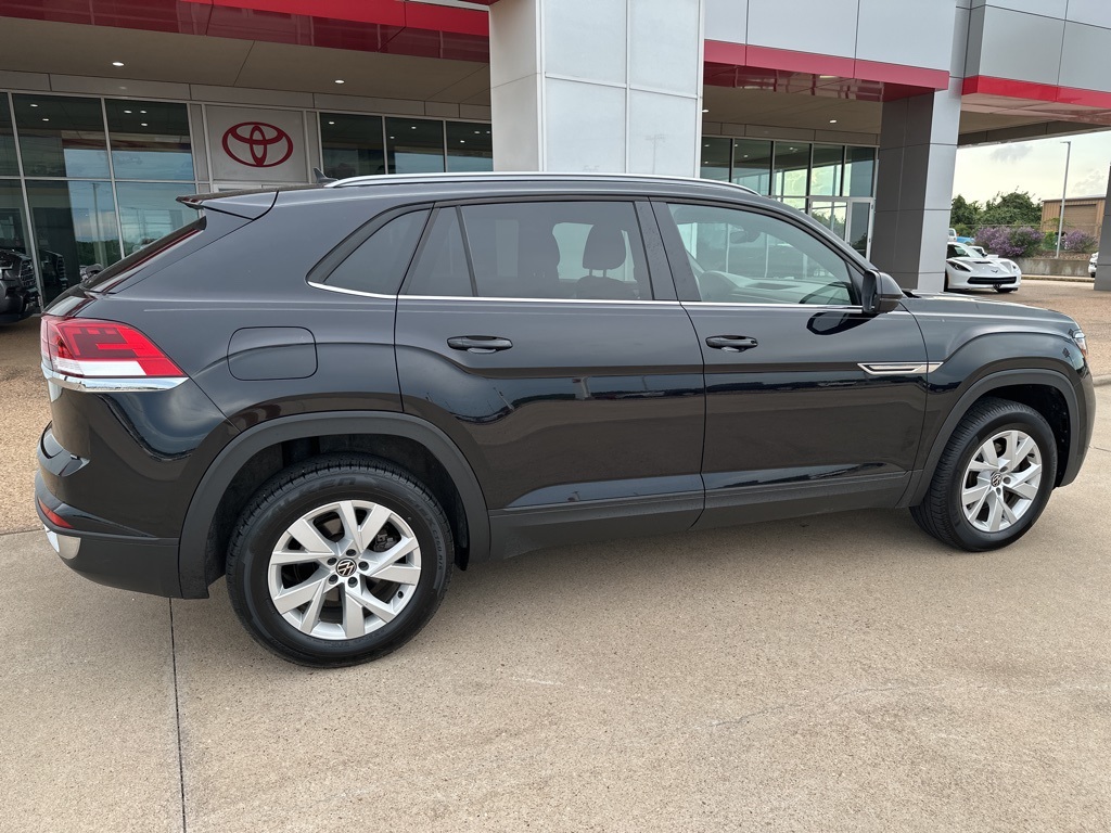 Vehicle image 4 of 23