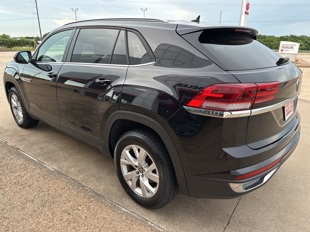 Vehicle image 6 of 23