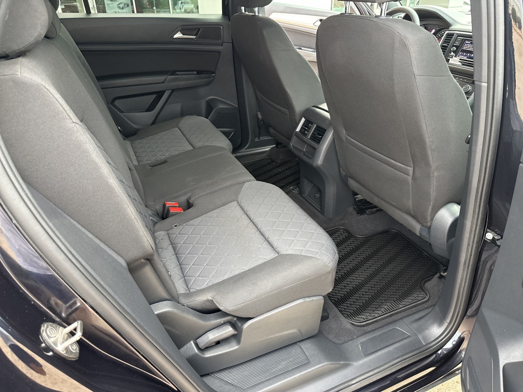 Vehicle image 14 of 23