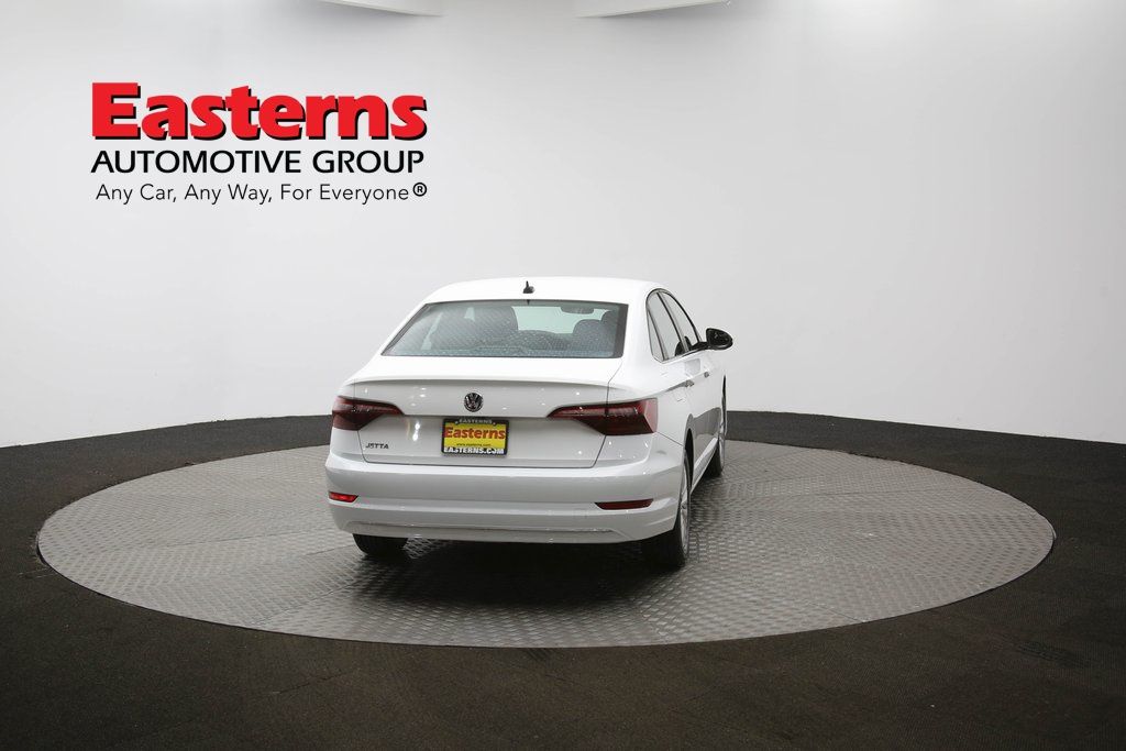 Vehicle image 15 of 61