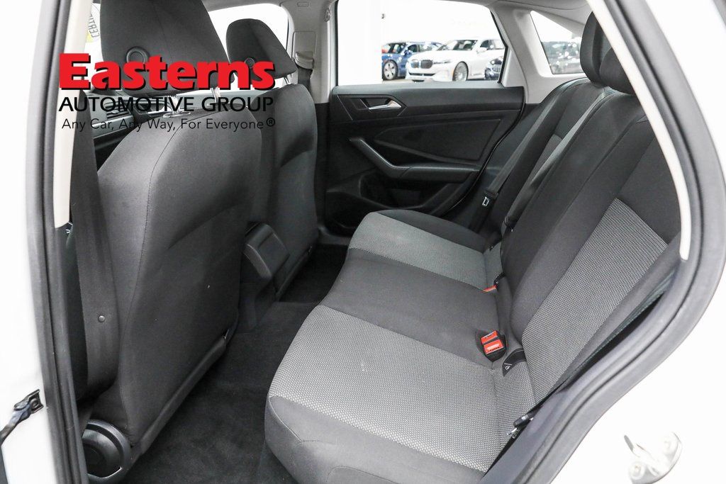 Vehicle image 49 of 61