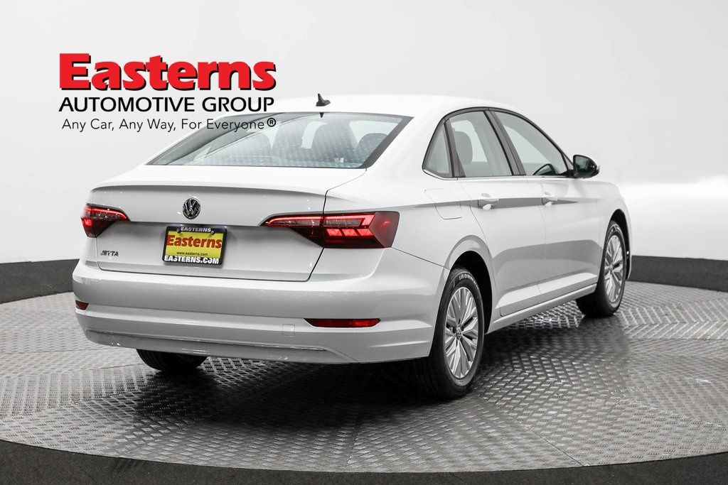 Vehicle image 12 of 61