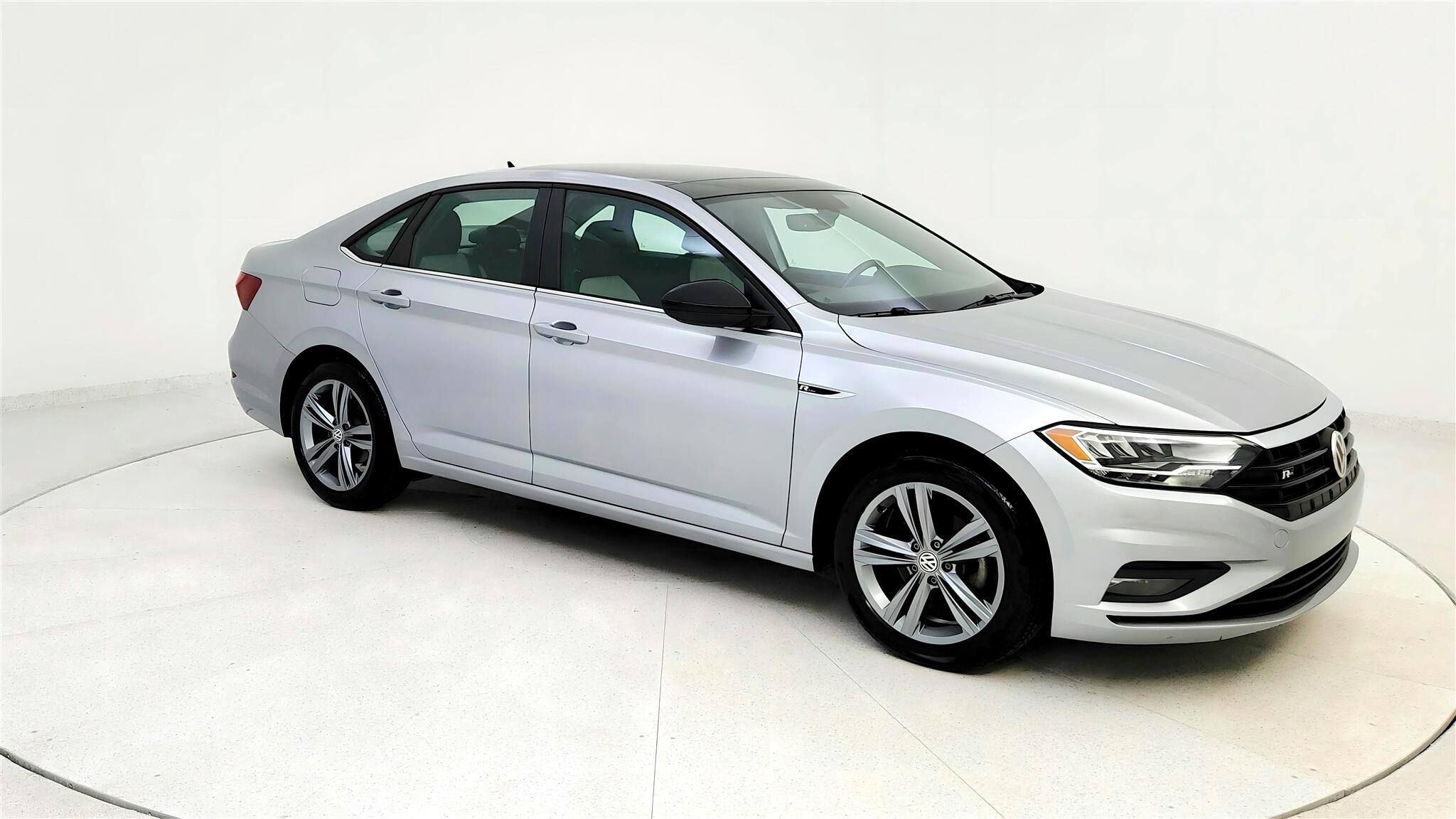 Vehicle image 6 of 51