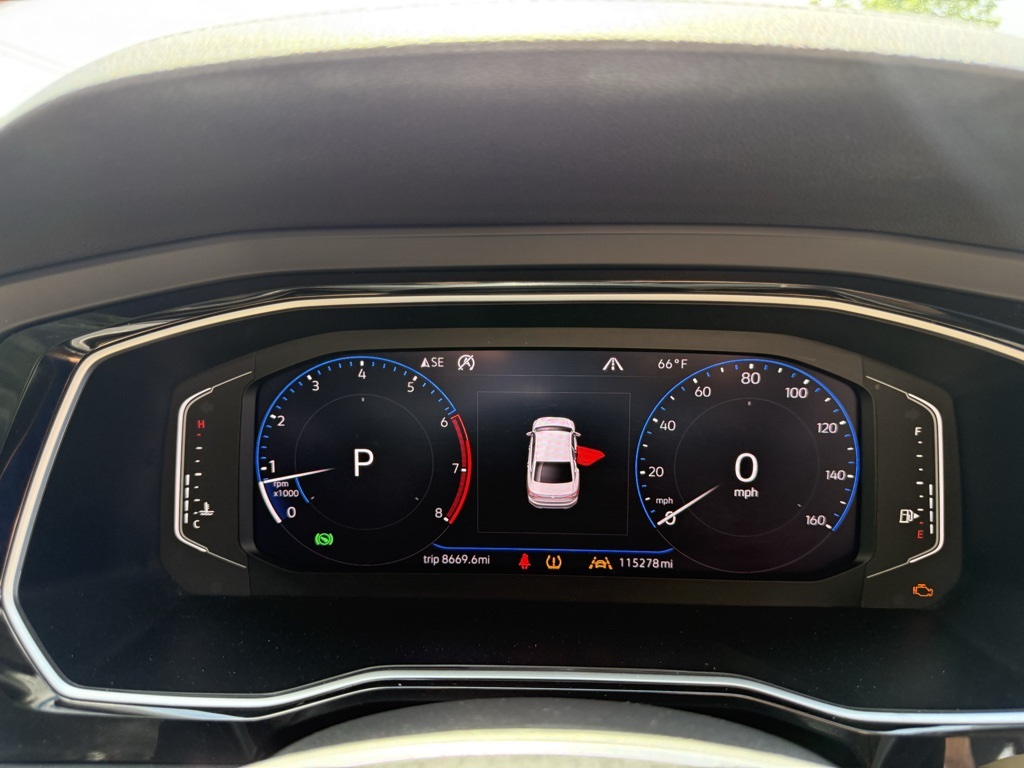 Vehicle image 33 of 33