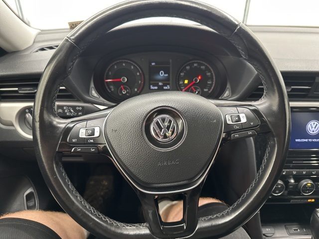 2020 Volkswagen Passat 2.0T SE Image 35 of 37