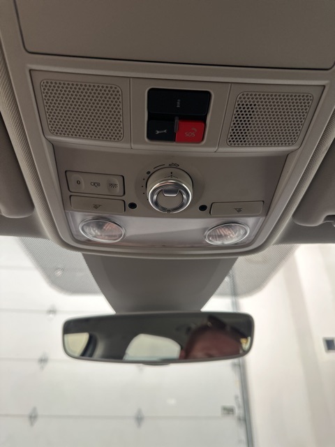 2020 Volkswagen Passat 2.0T SE Image 24 of 37