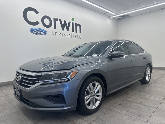 2020 Volkswagen Passat 2.0T SE Image 1 of 37