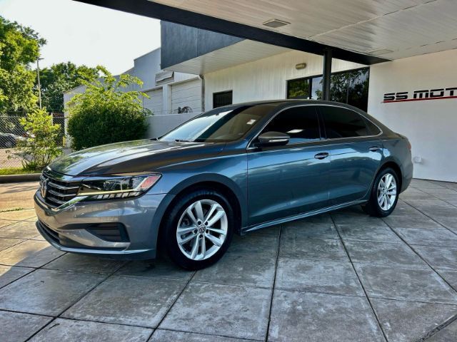 2020 Volkswagen Passat 2.0T SE Image 1 of 10