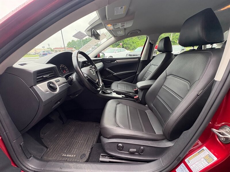 Vehicle image 7 of 37
