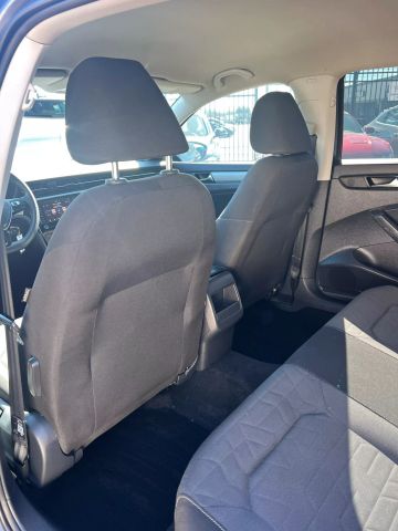2020 Volkswagen Passat 2.0T S Image 11 of 23