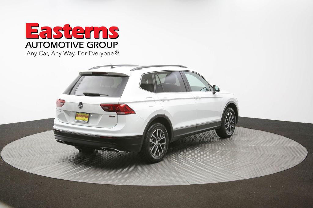 Vehicle image 3 of 62