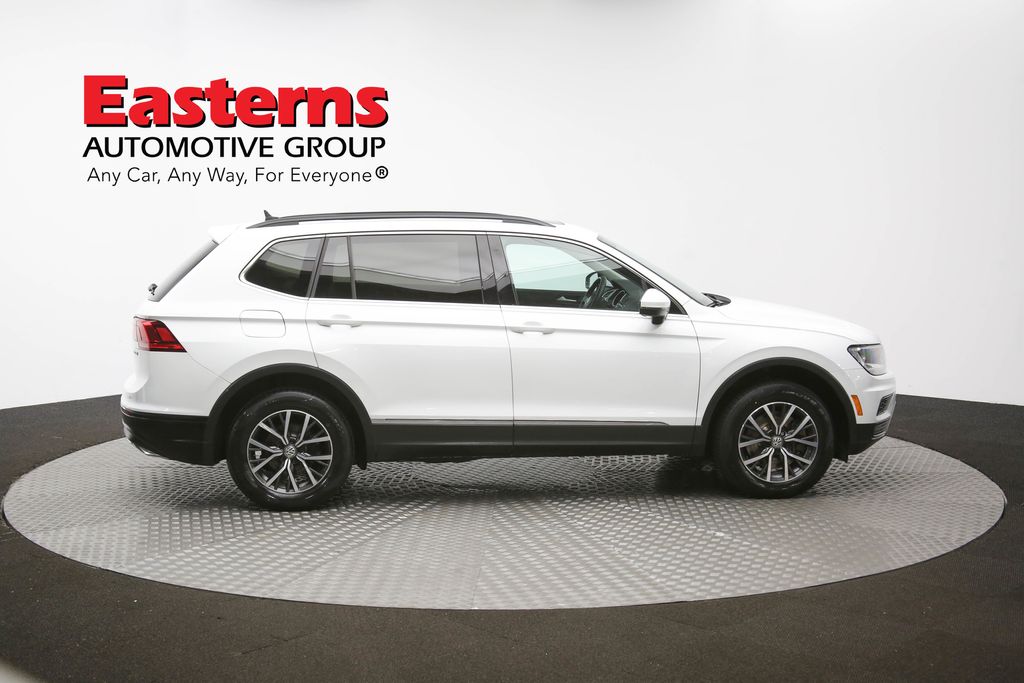 Vehicle image 20 of 62
