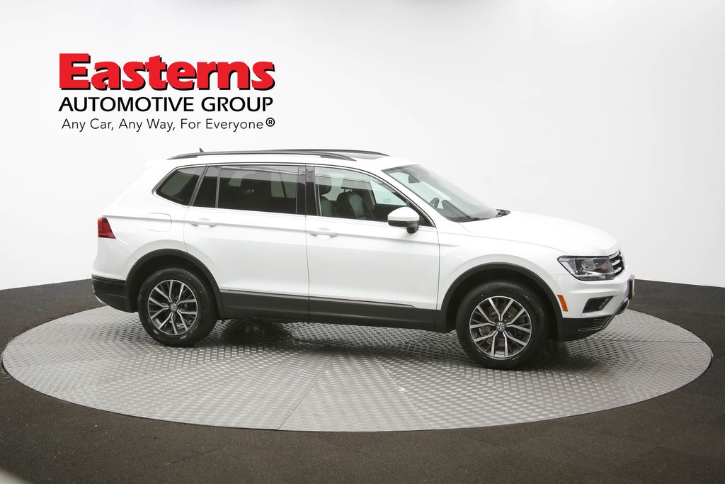 Vehicle image 22 of 62