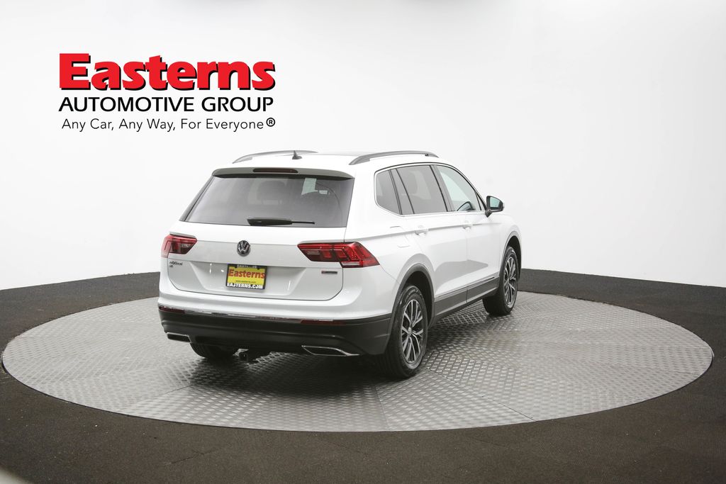 Vehicle image 16 of 62