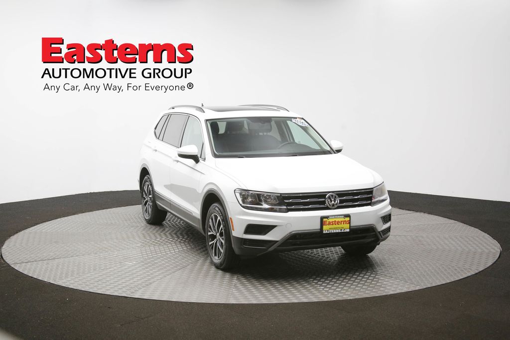 Vehicle image 6 of 62