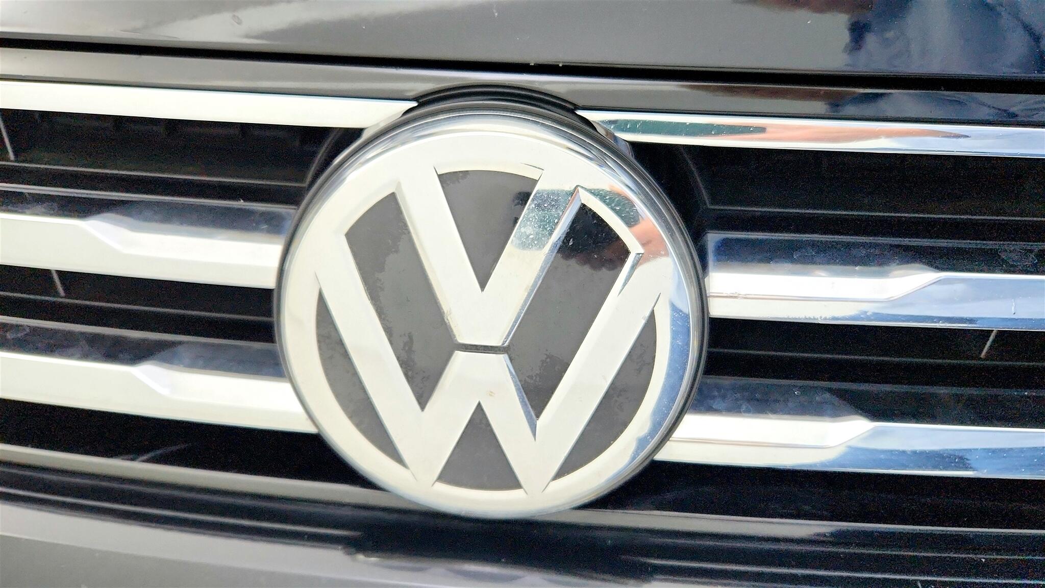Vehicle image 45 of 47