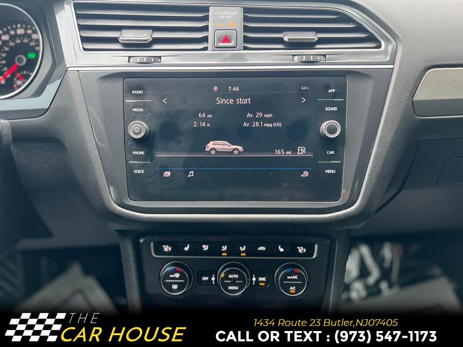 Vehicle image 31 of 35