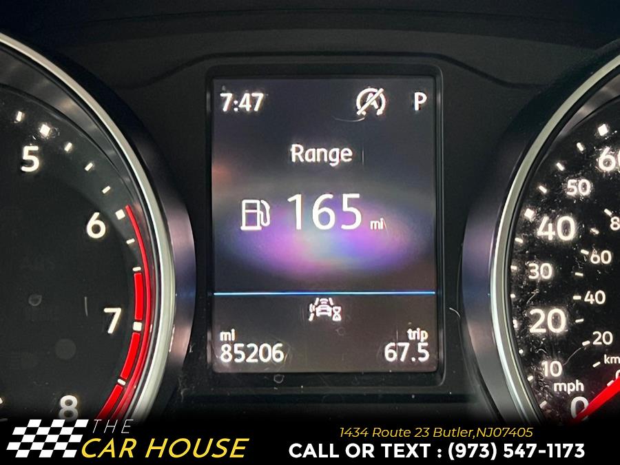 Vehicle image 34 of 35