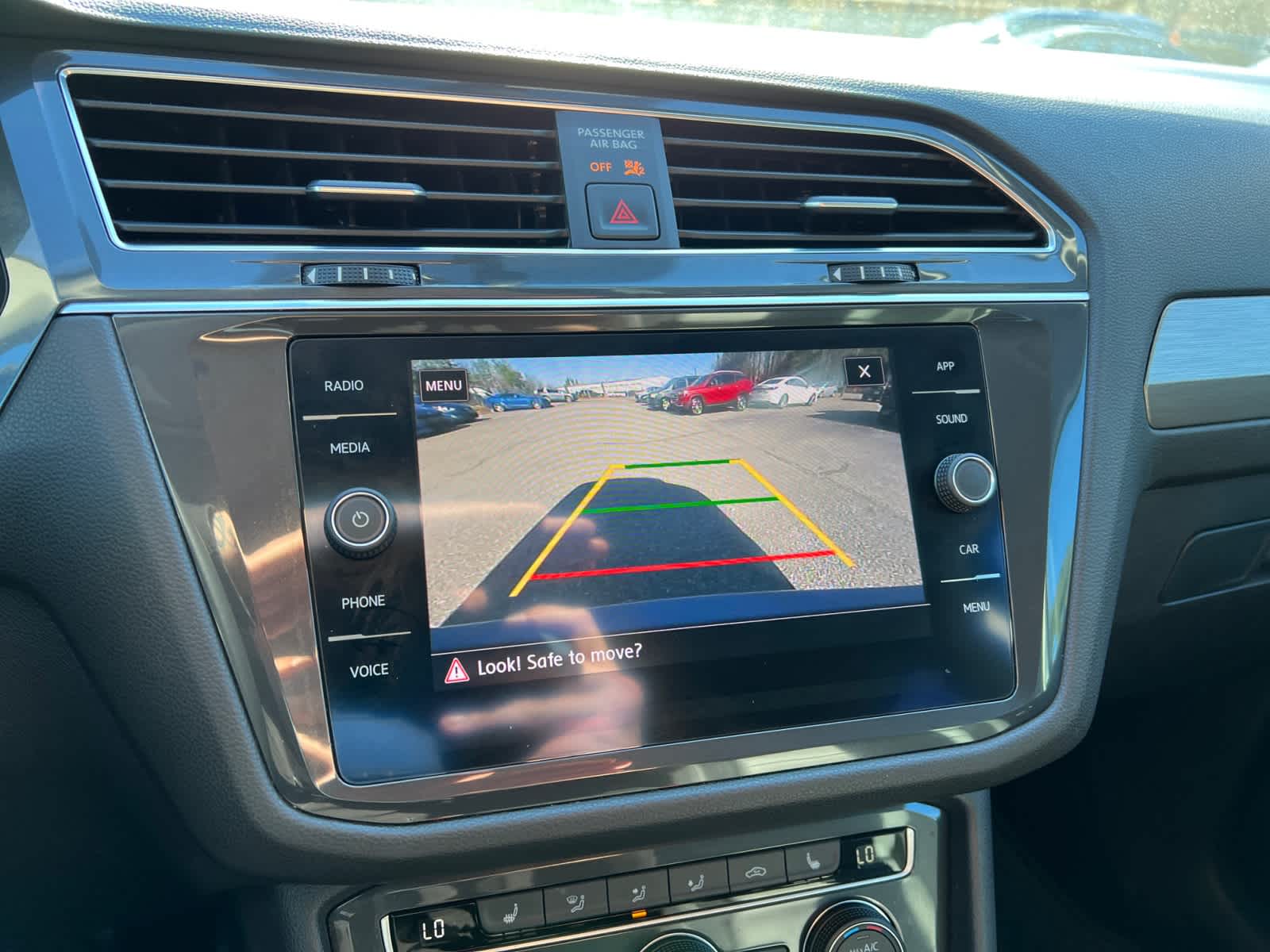 Vehicle image 21 of 22