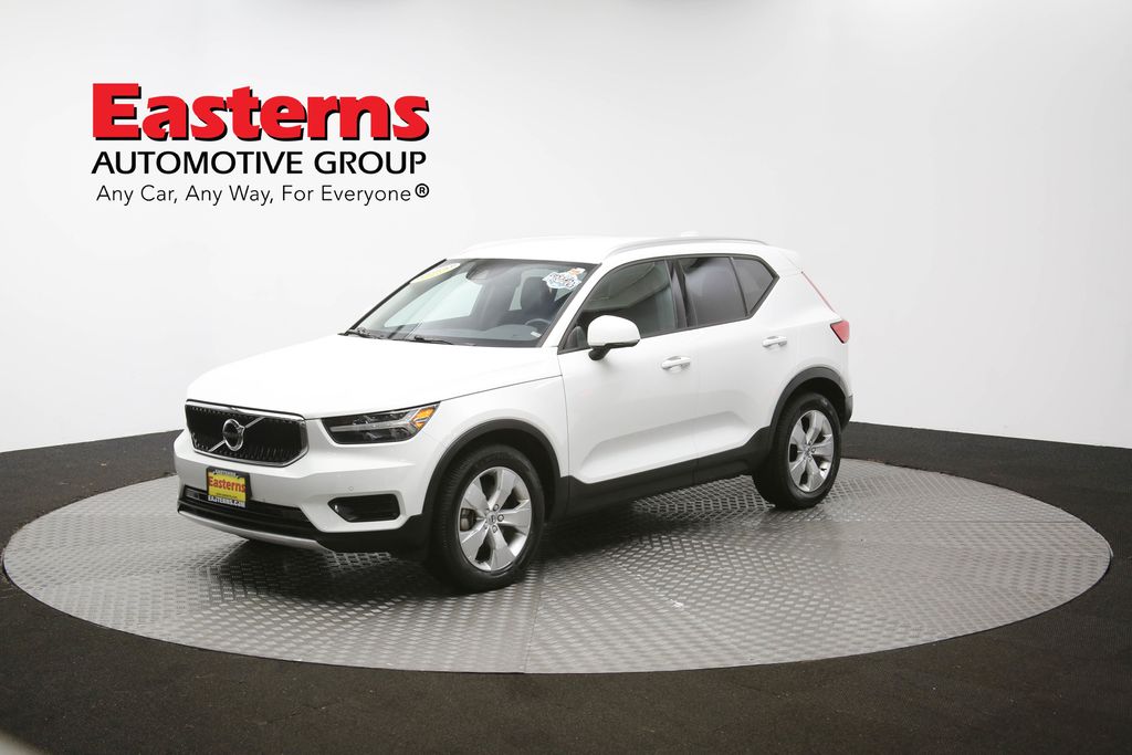 Vehicle image 27 of 61