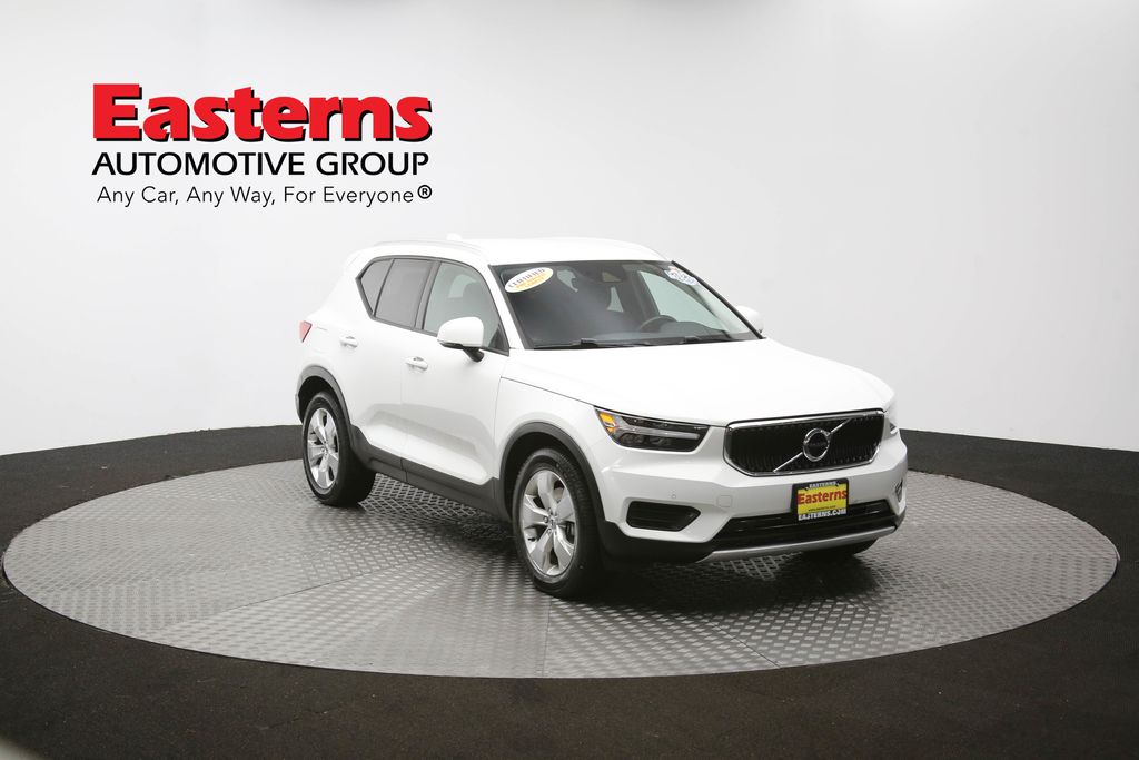 Vehicle image 22 of 61