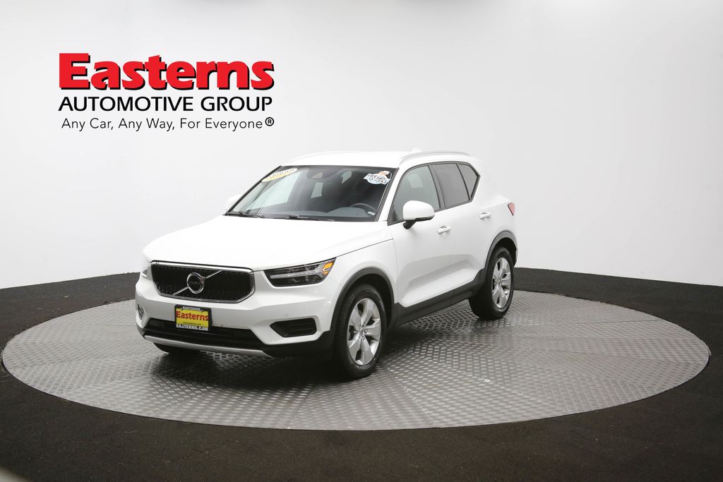 Vehicle image 26 of 61