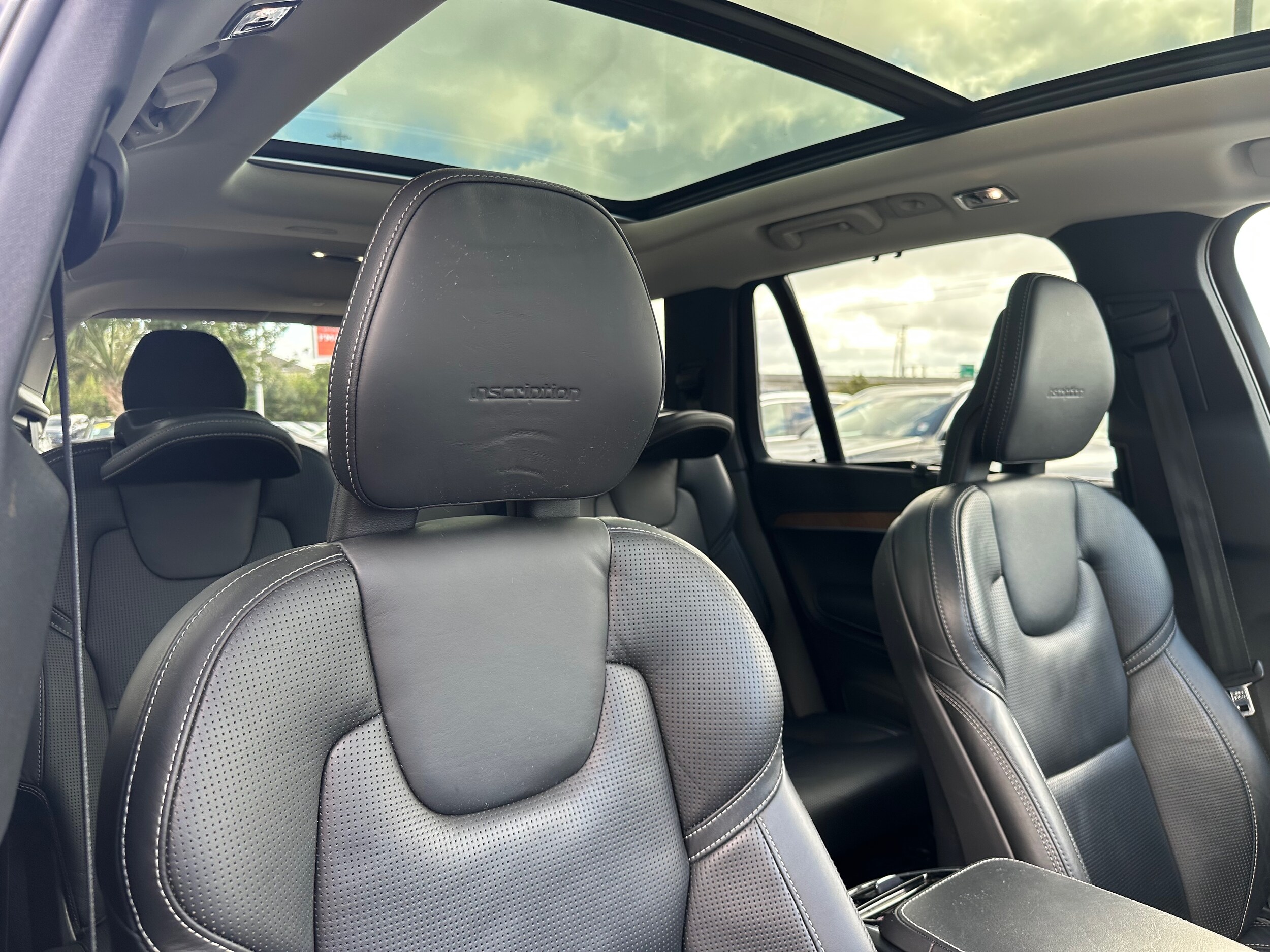 2020 Volvo XC90 Inscription Image 13 of 26