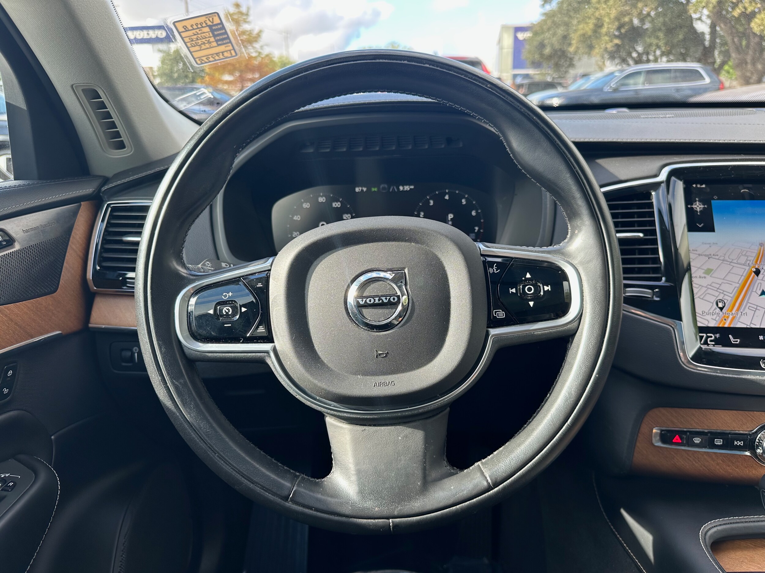 2020 Volvo XC90 Inscription Image 16 of 26