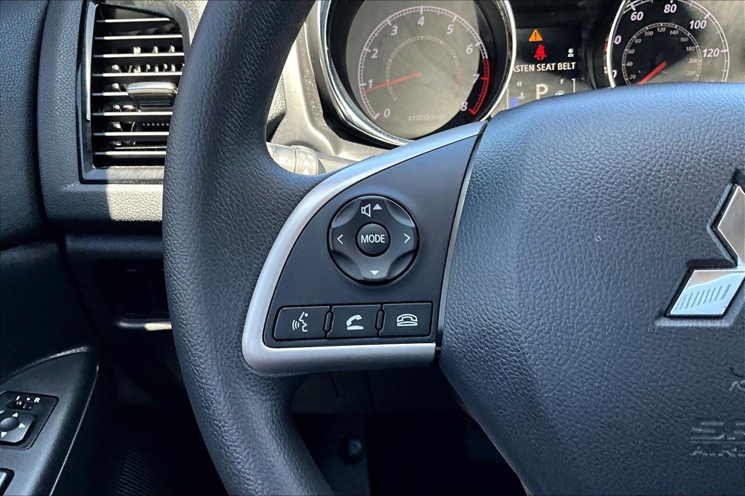2020 Mitsubishi Outlander Sport ES 2.0 Image 22 of 46