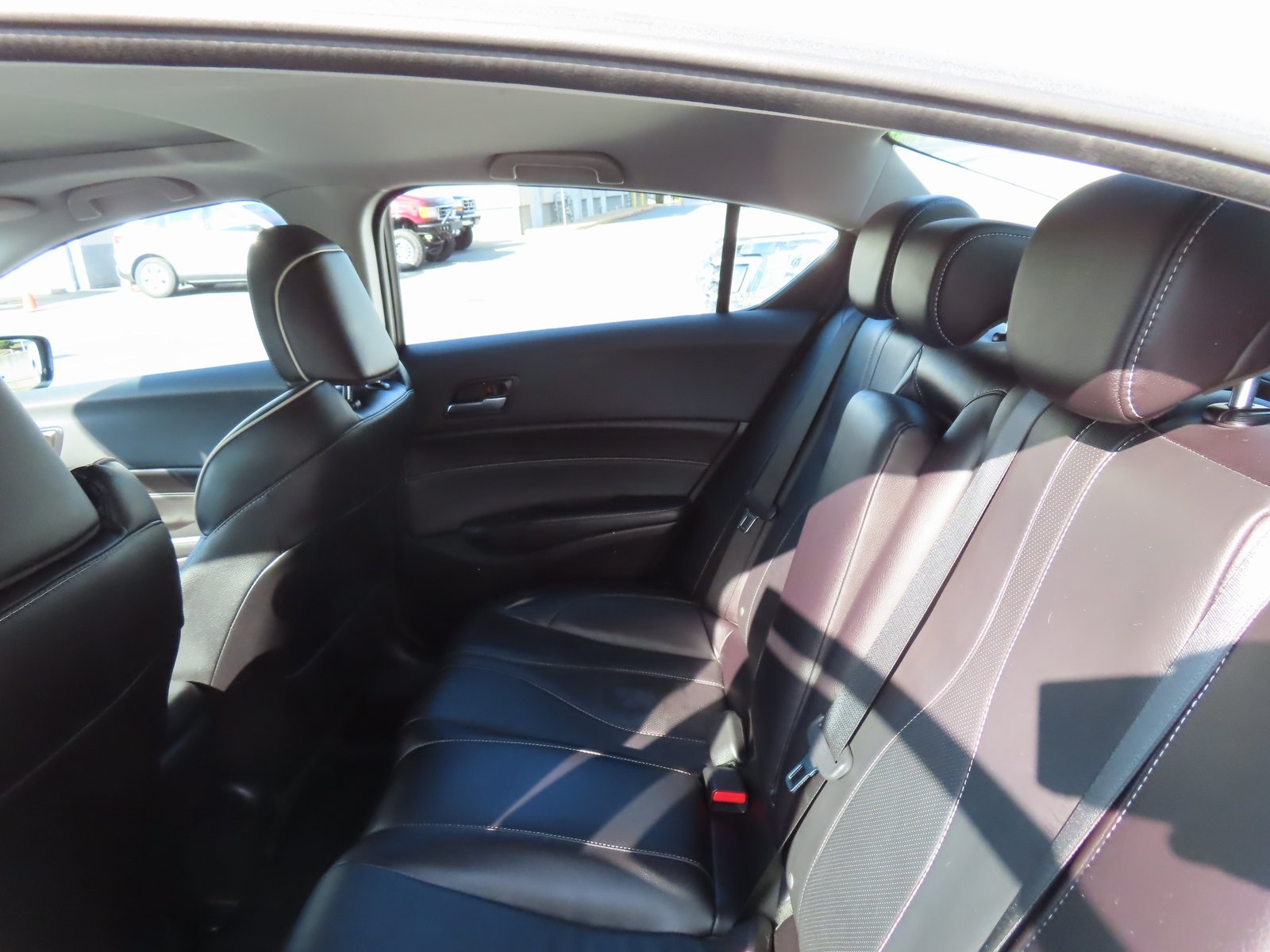 2021 Acura ILX Premium Image 12 of 37