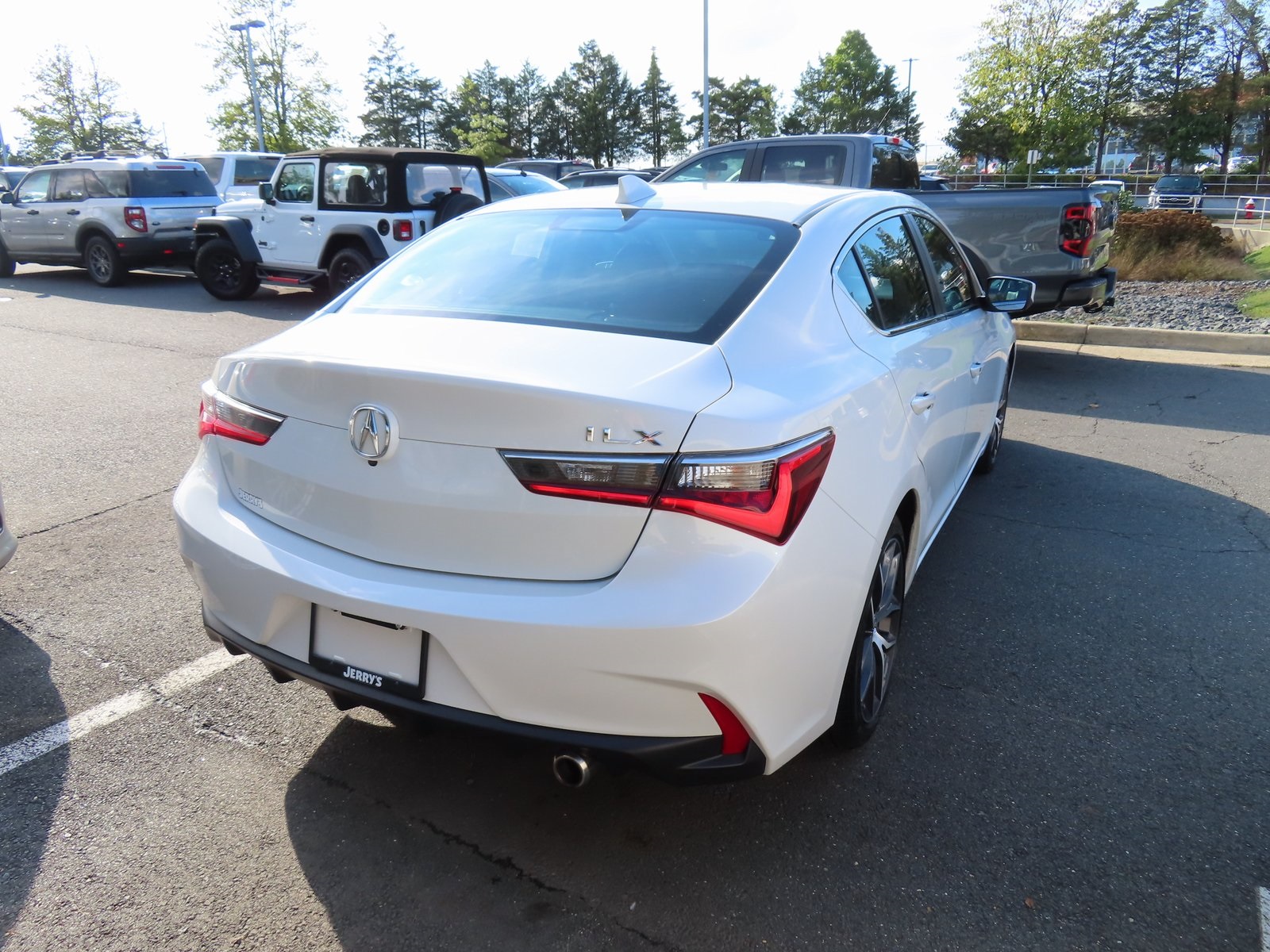 2021 Acura ILX Premium Image 4 of 37