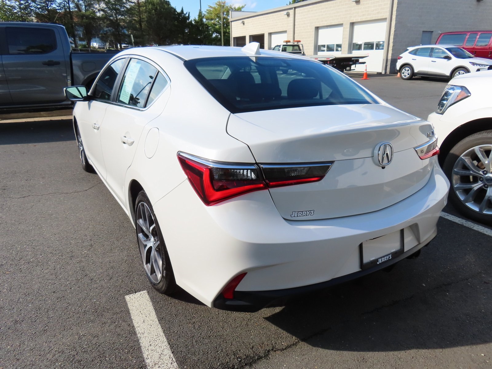 2021 Acura ILX Premium Image 6 of 37