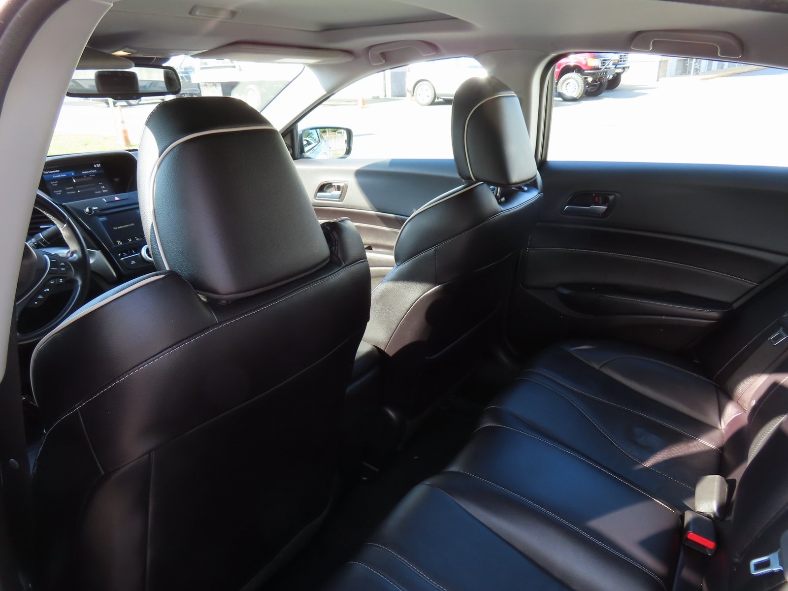 2021 Acura ILX Premium Image 14 of 37