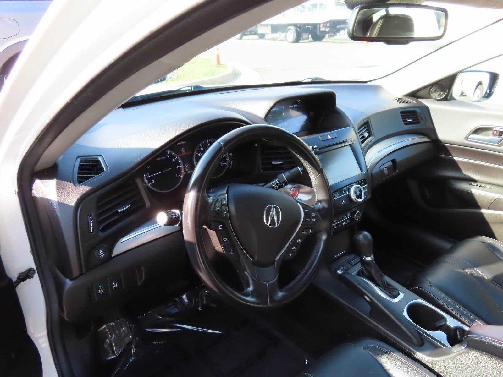 2021 Acura ILX Premium Image 16 of 37