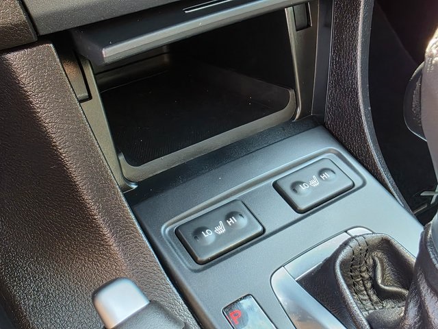 Vehicle image 31 of 41