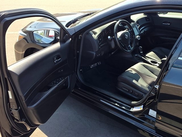 Vehicle image 41 of 41