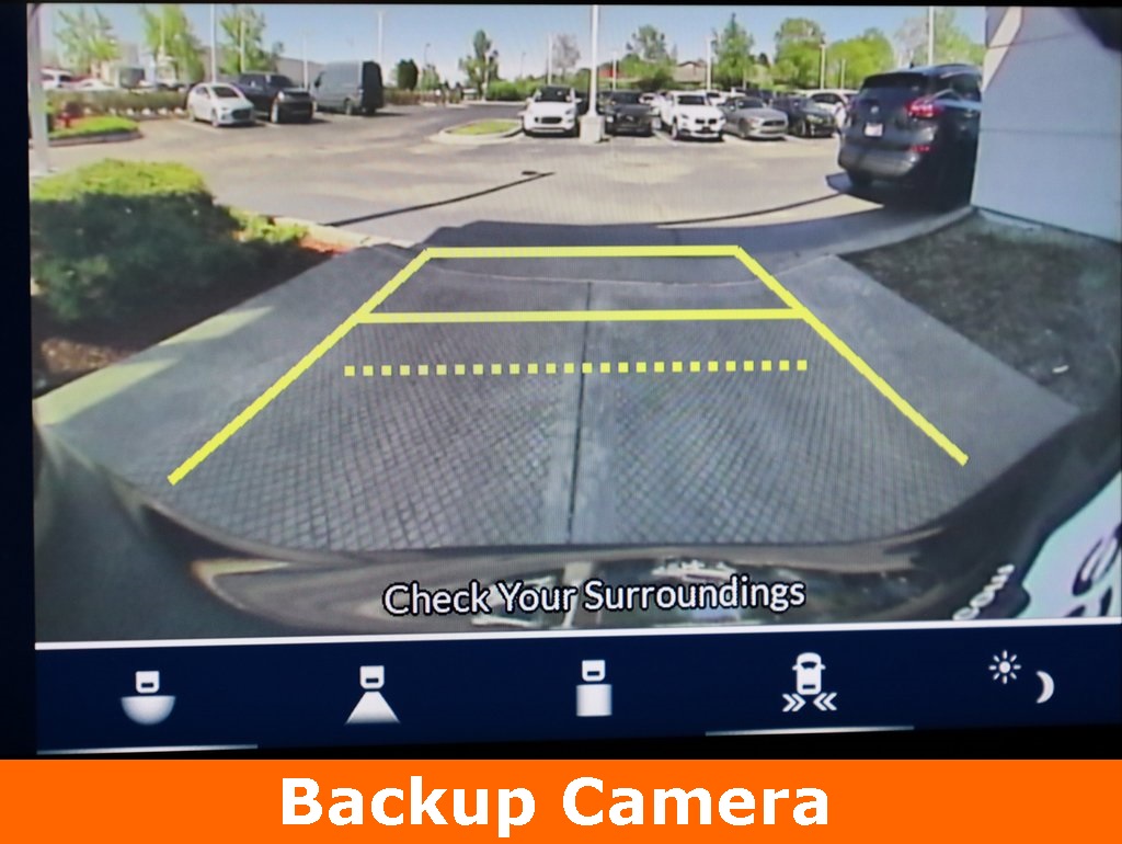 Vehicle image 22 of 39