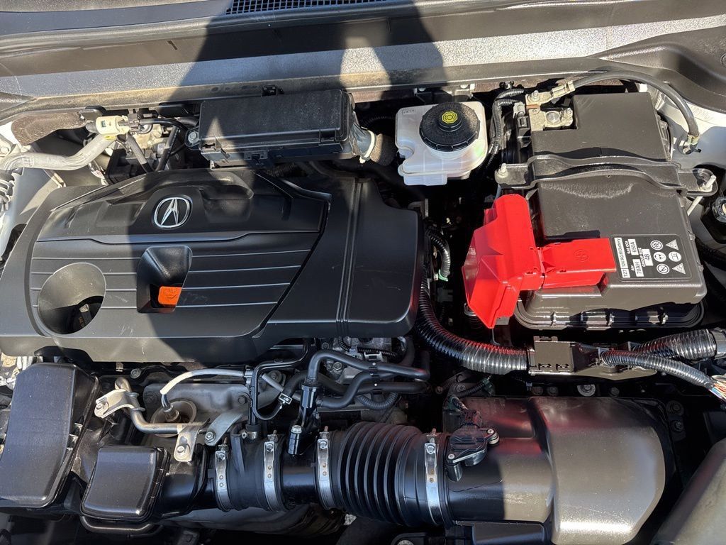 Vehicle image 10 of 24