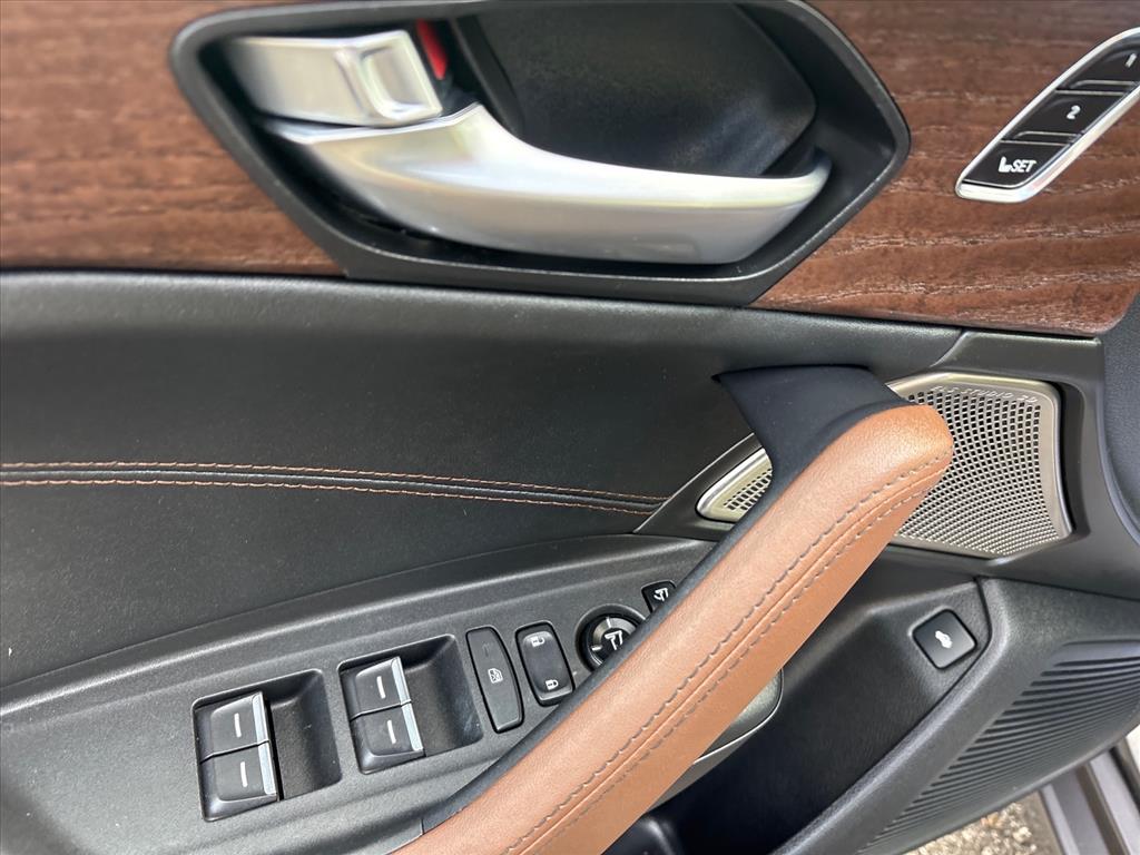 2021 Acura TLX Advance Image 21 of 24