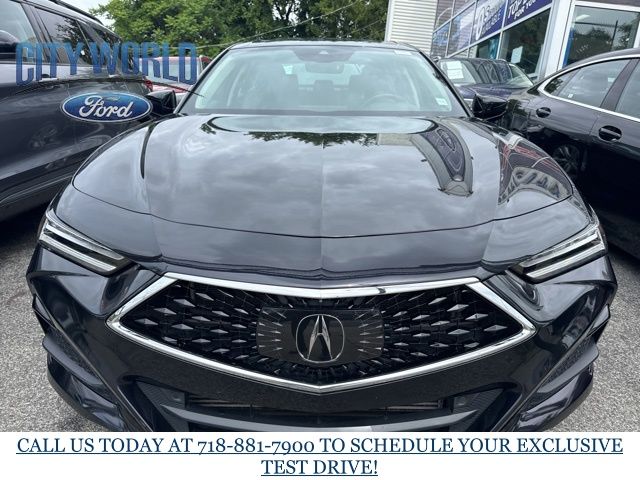 Vehicle image 4 of 17