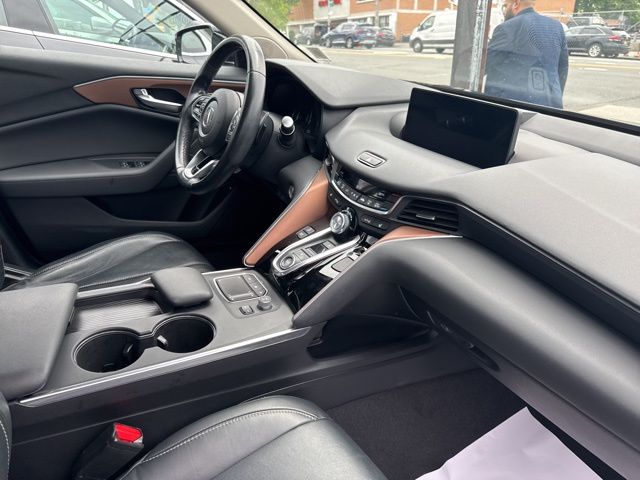 Vehicle image 17 of 17