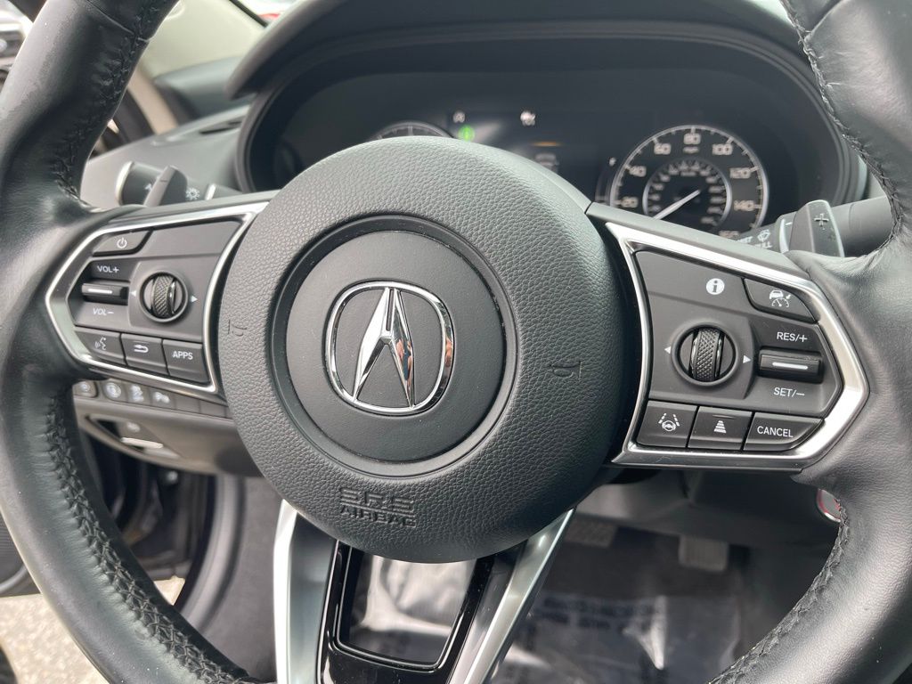 Vehicle image 29 of 34