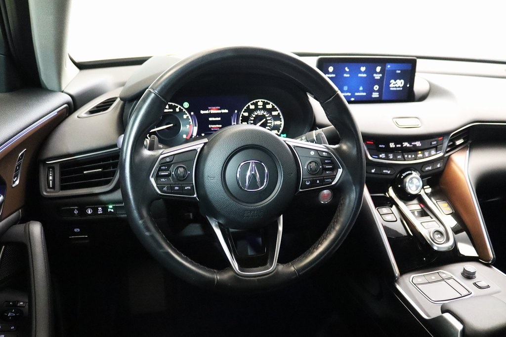 Vehicle image 14 of 28