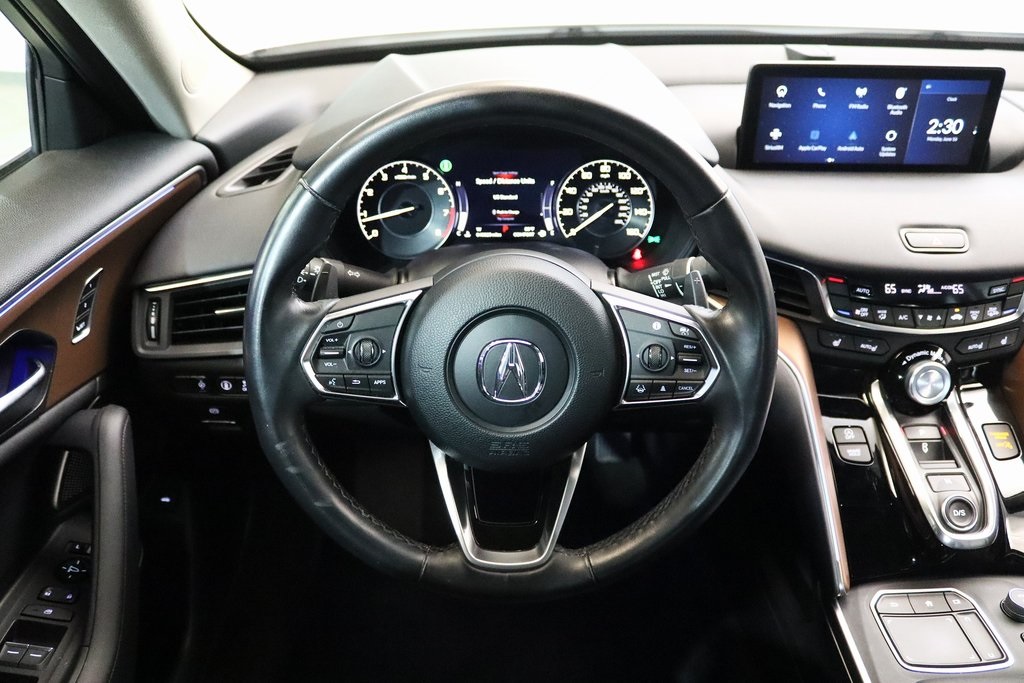 Vehicle image 15 of 28