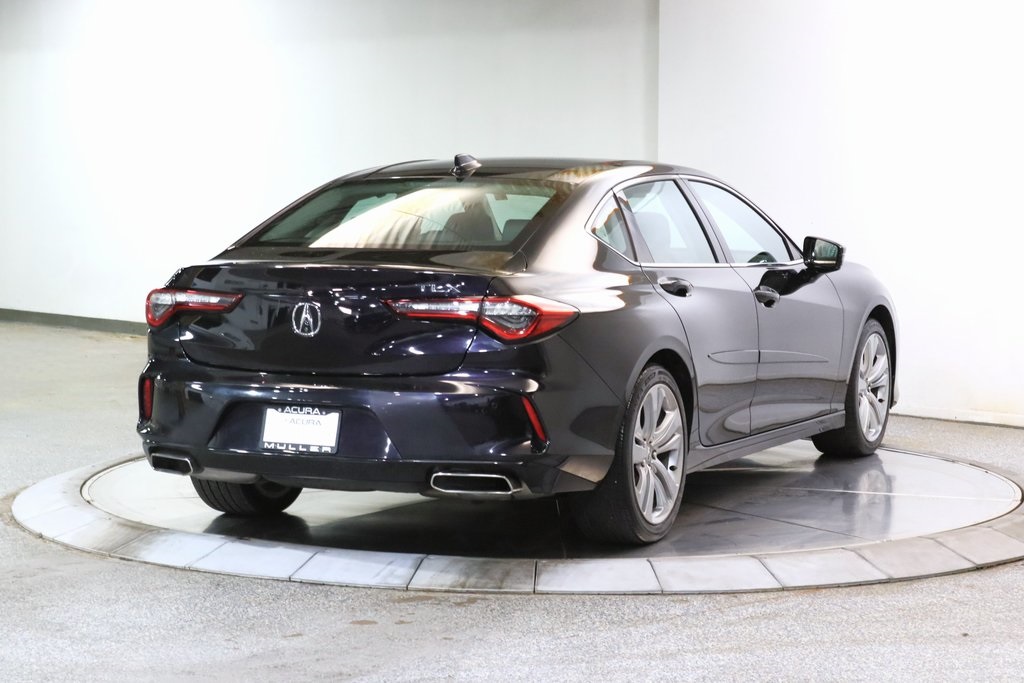 Vehicle image 4 of 27