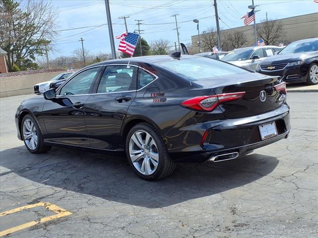 Vehicle image 7 of 29